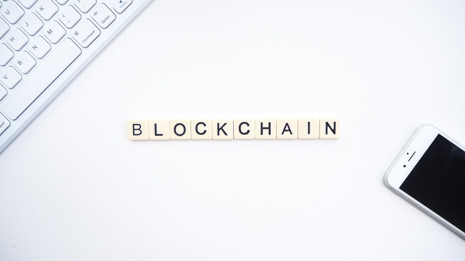 shun's article picture - blockchain