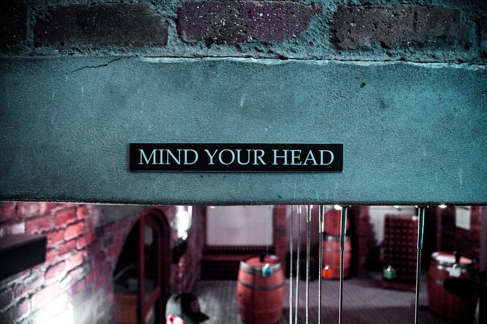 shun's article picture - mind your head