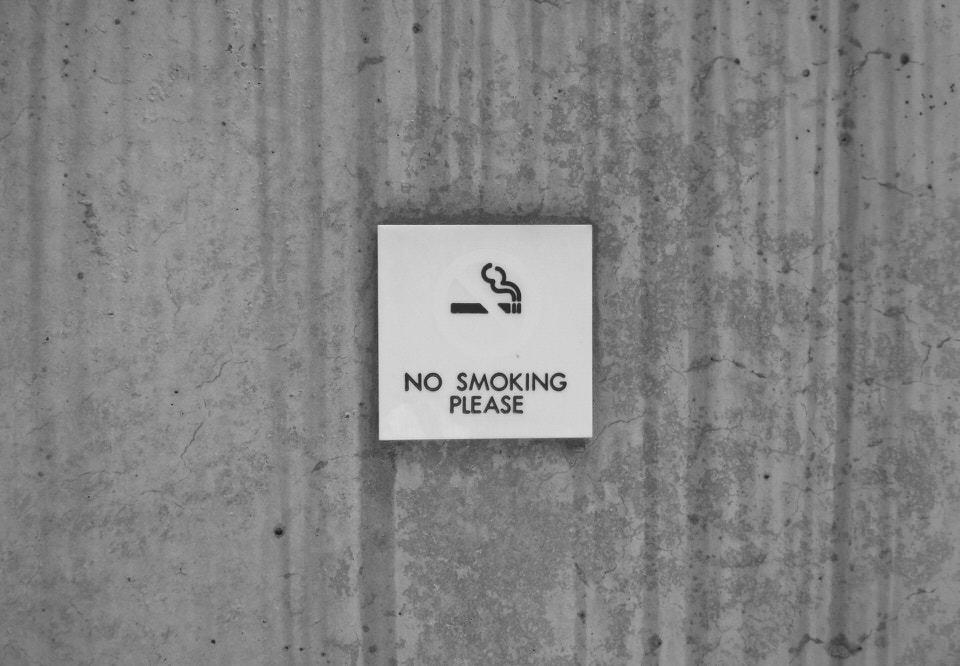 shun's article picture - no smoking area