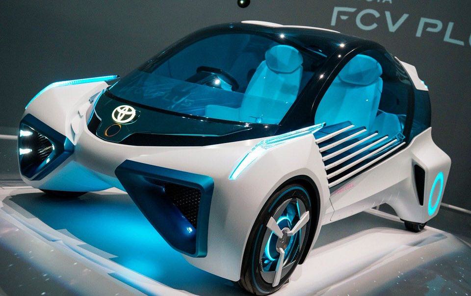 shun's article picture - electric vehicle by toyota
