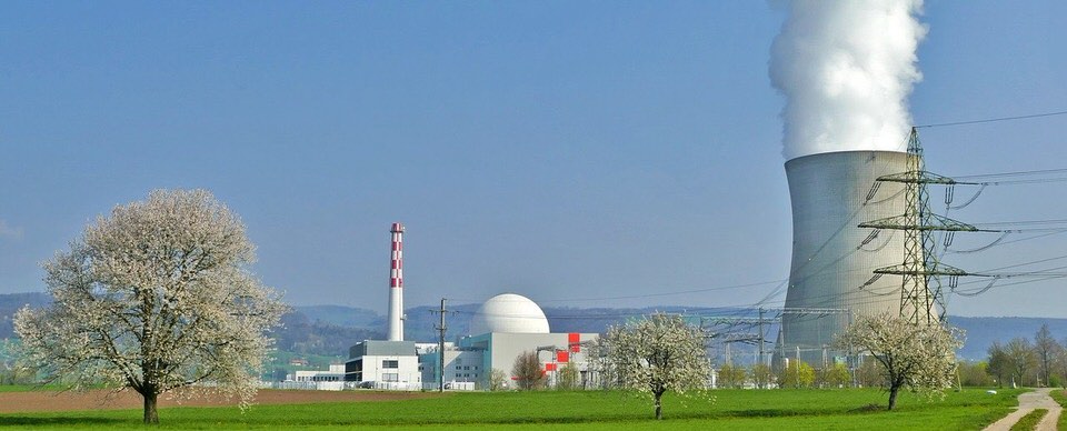 shun's article picture - nuclear power plant