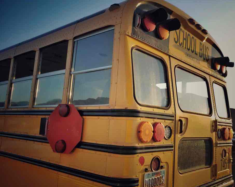shun's article picture - school bus